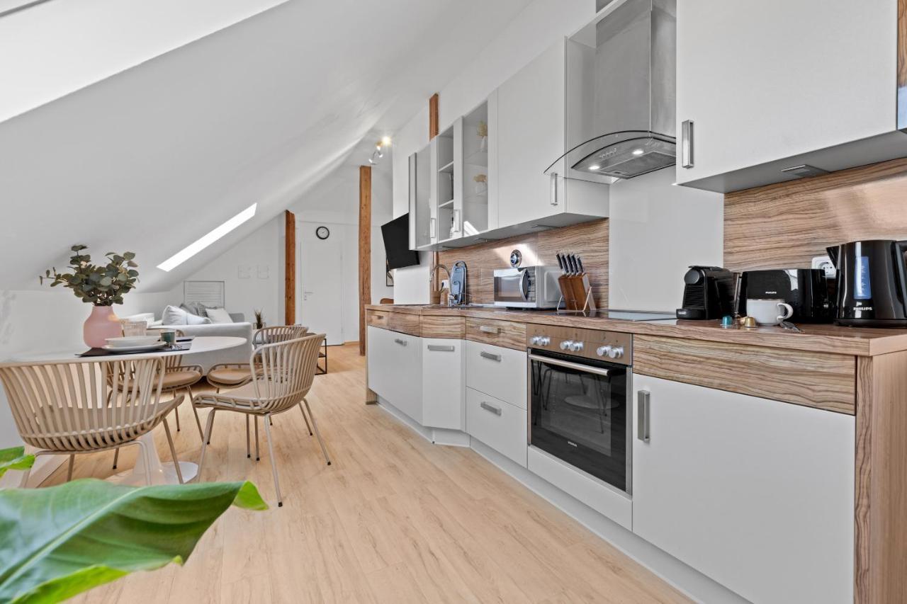 Stilvolle Wohnung: Private Dachterrasse - Zentral Augsbourg Extérieur photo